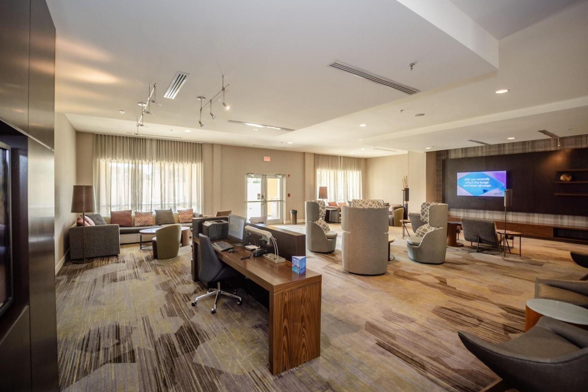 Courtyard By Marriott Сомерсет Экстерьер фото