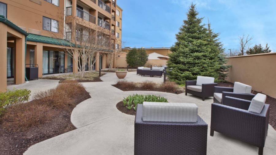 Courtyard By Marriott Сомерсет Экстерьер фото